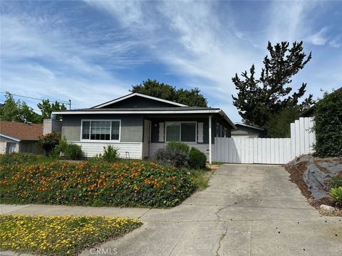 Photo of 2387 Boulevard Del Campo, San Luis Obispo, CA 93401 (MLS # SC26026893)