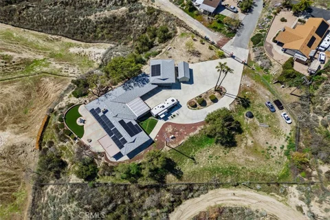 300 Anderson Drive, Hemet, CA 92544 - MLS#: OC25048355