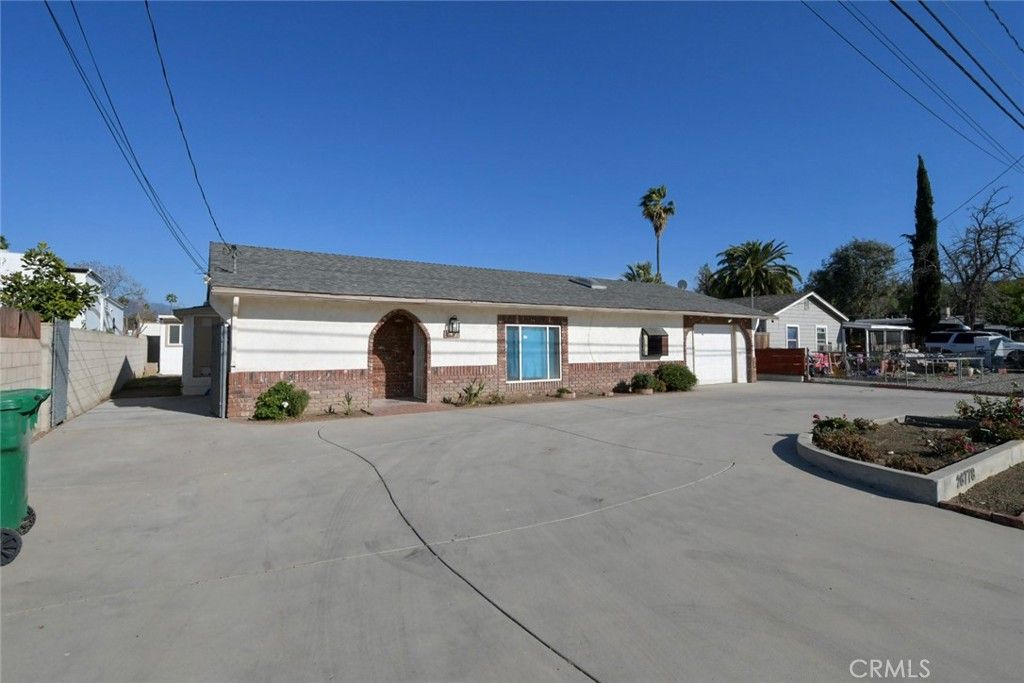 Photo of 26778 Girard Street St, Hemet, CA 92544 (MLS # SW26056417)