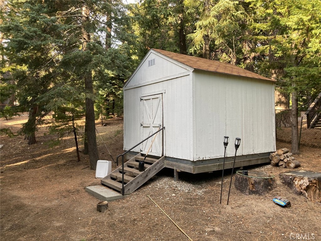 Arrowhead Woods (AWHW) - Residential Lease