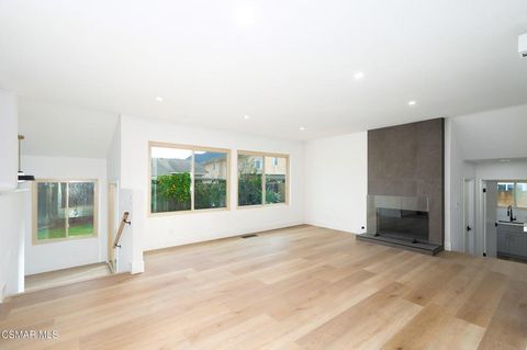 Tiny photo for 278 Spindlewood Avenue, Camarillo, CA 93012 (MLS # 226000878)