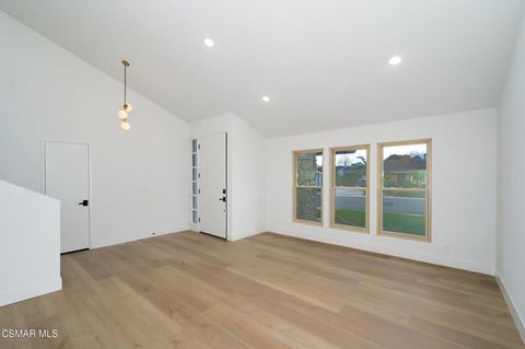 Tiny photo for 278 Spindlewood Avenue, Camarillo, CA 93012 (MLS # 226000878)