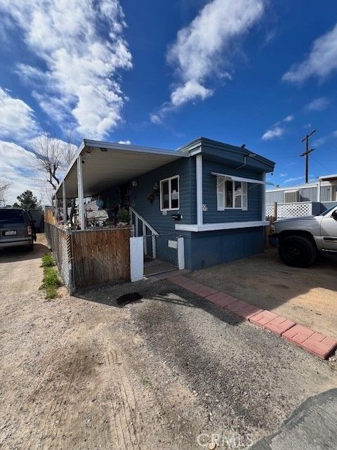 Photo of 13892 Pioneer Road, Space 29A Rd #29A, Apple Valley, CA 92307 (MLS # IG26050039)