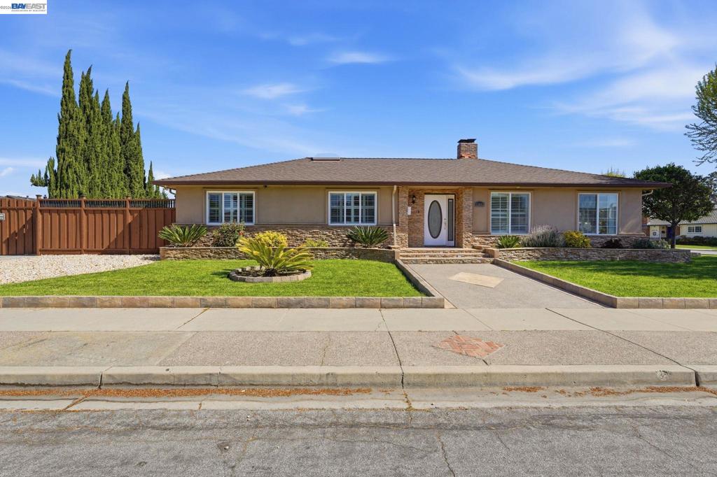 38048 Palmer Dr Dr