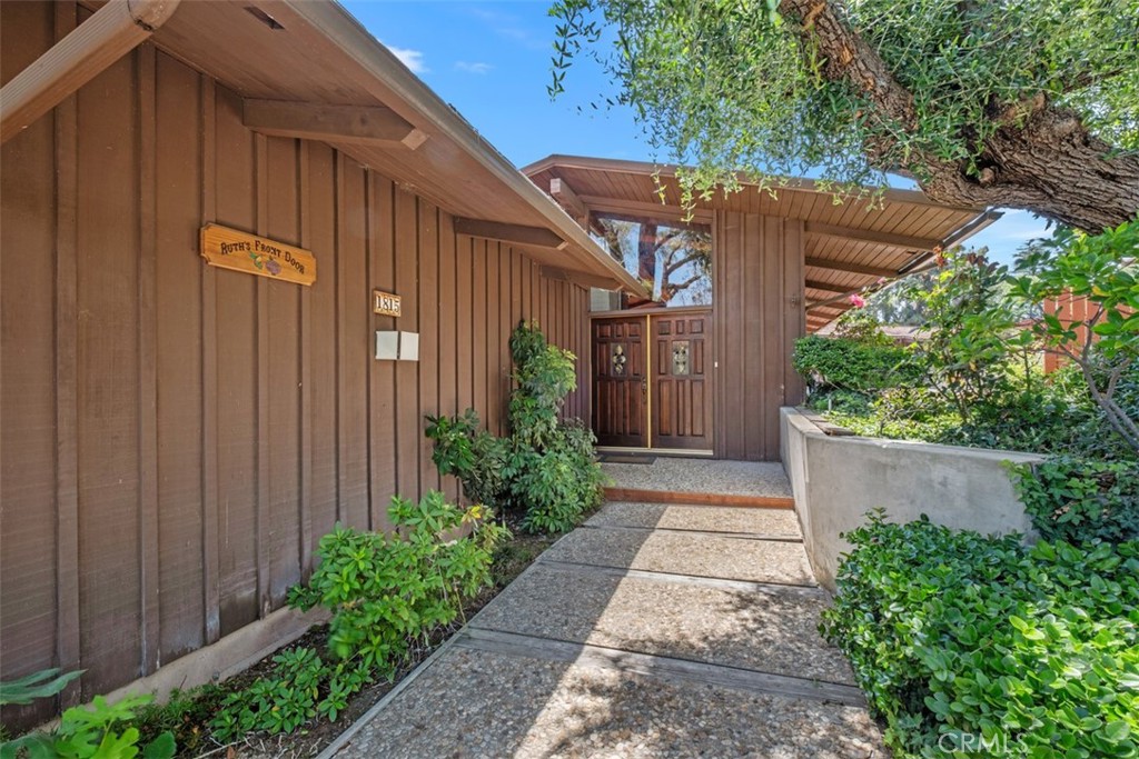 1815 Ladera Vista Place
