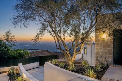 Photo of 12574 Vista Panorama, North Tustin, CA 92705 (MLS # OC26051754)