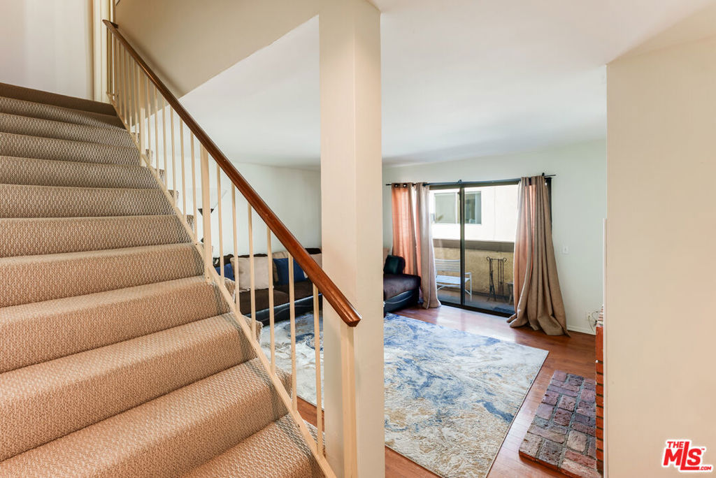 11940 Weddington Street 17