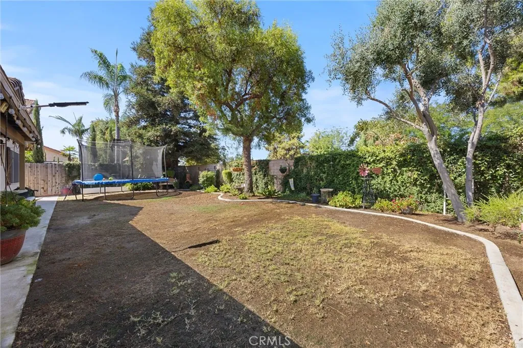 Bakersfield, California 93312, United States, 4 Bedrooms Bedrooms, ,2 BathroomsBathrooms,Residential,Pending,181835