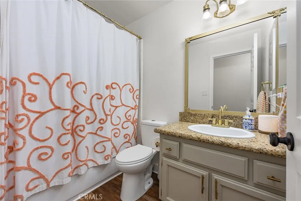 Bakersfield, California 93312, United States, 4 Bedrooms Bedrooms, ,2 BathroomsBathrooms,Residential,Pending,181835