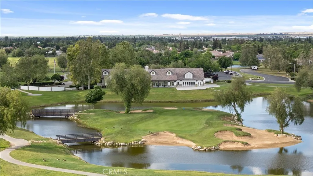 Bakersfield, California 93312, United States, 4 Bedrooms Bedrooms, ,2 BathroomsBathrooms,Residential,Pending,181835