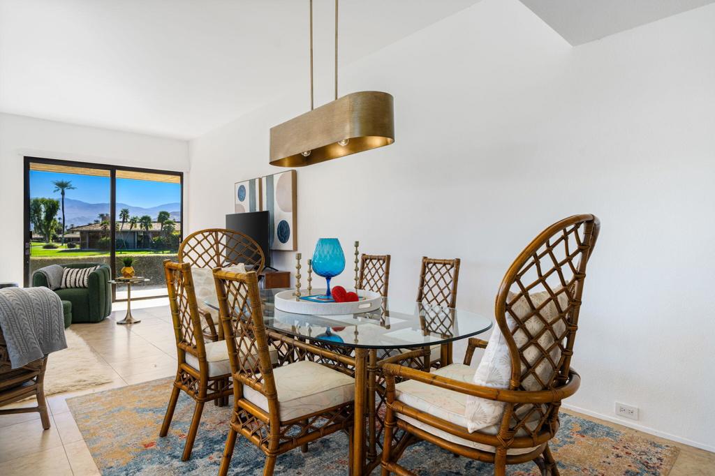 The Springs C.C. - Residential