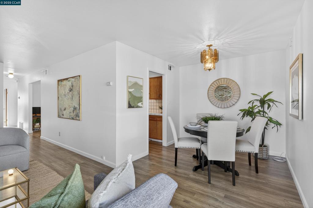 MAY VALLEY - Residential