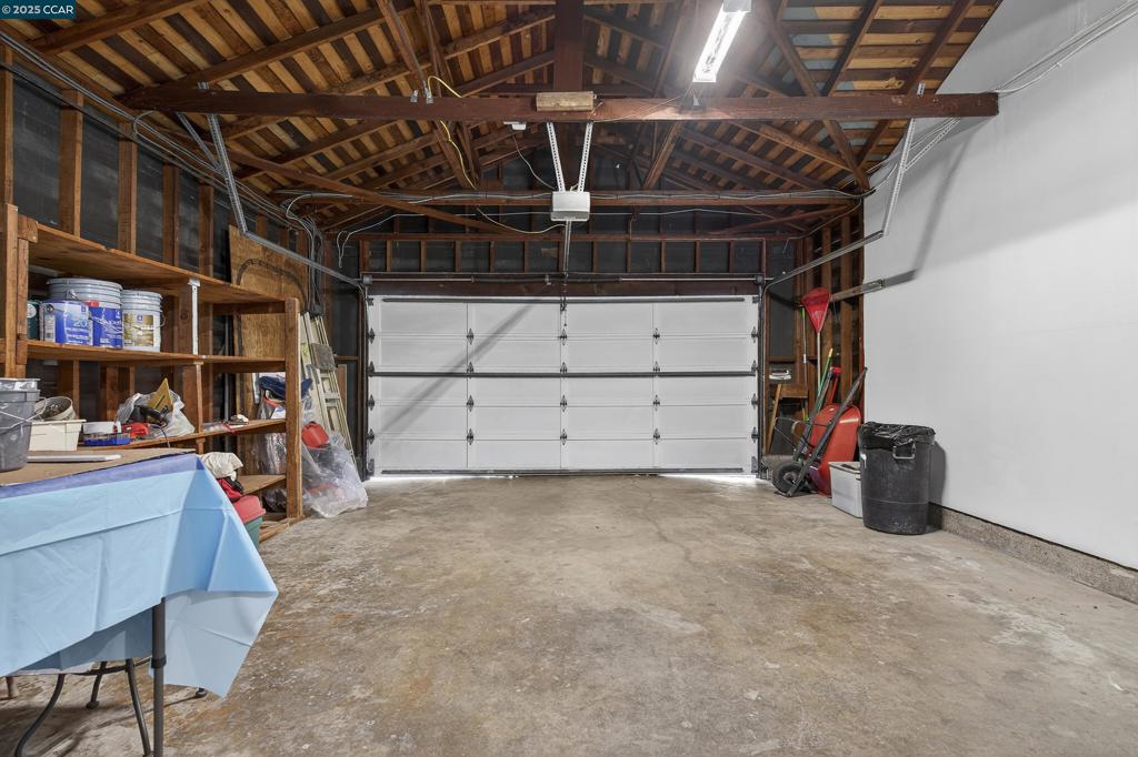 MAY VALLEY - Residential