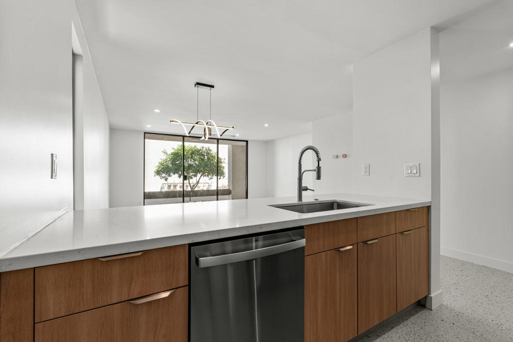Deepwell - Residential Lease