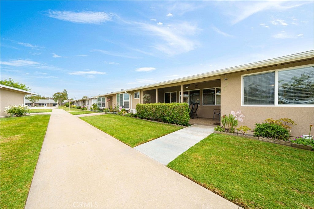 1100 Brookline Road M9 222K, Seal Beach CA 90740