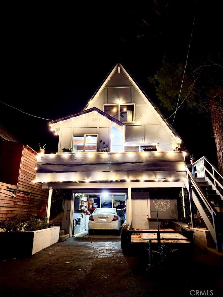 445 Redwood Drive