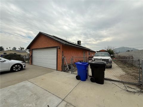 Photo of 18837 6th St, Bloomington, CA 92316 (MLS # PW26031941)