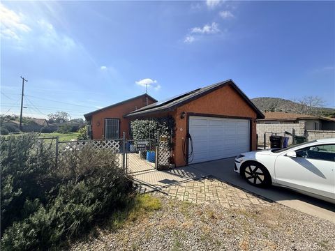 Photo of 18837 6th St, Bloomington, CA 92316 (MLS # PW26031941)