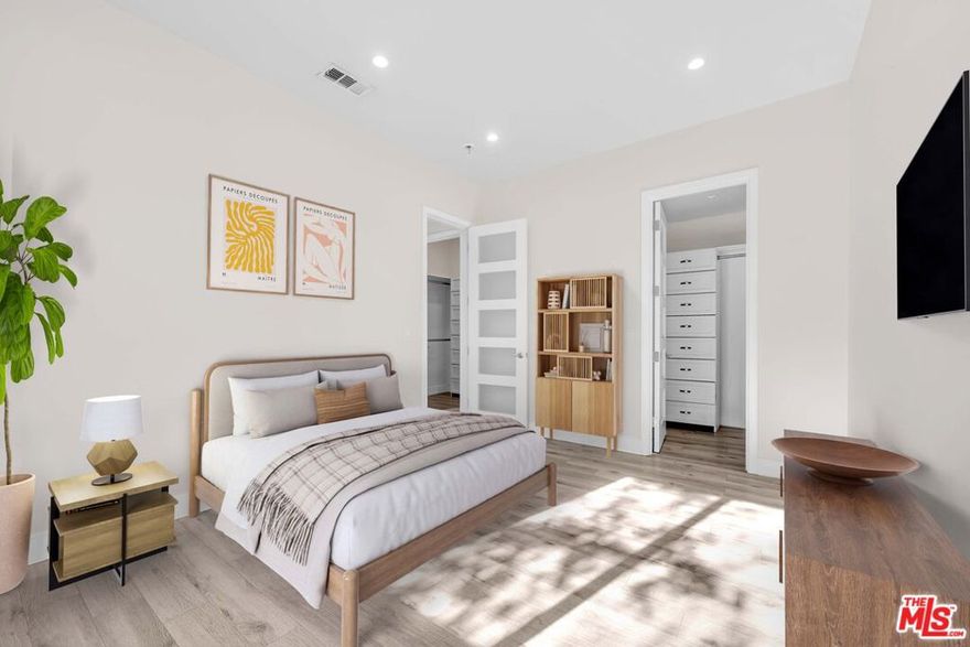 This beautifully built ADU, modern two-bedroom, two-bathroom residence is nestled in a warm and inviting neighborhood, perfect for creating lasting memories. You'll appreciate the thoughtfully designed features throughout, including two elegant bathrooms that bring a sense of luxury to your daily routine. The open-concept living space invites you to enjoy the seamless blend of indoor and outdoor living, making it an ideal setting for gatherings with loved ones or simply unwinding after a long day. Here, you can truly embrace a lifestyle of comfort and contemporary elegance, tailored just for you!