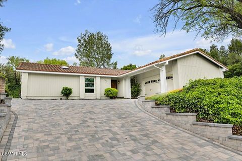 Photo of 1443 Briarglen Avenue, Westlake Village, CA 91361 (MLS # 226001479)