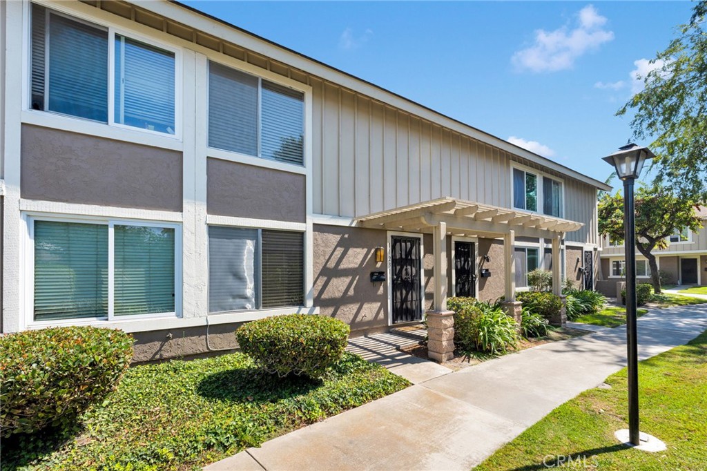 This charming two-story condo offers comfortable living in a well-maintained community. All bedrooms are conveniently located upstairs, providing privacy and separation from the main living areas. The open layout on the first floor is perfect for entertaining or relaxing, with easy access to your private patio. Residents enjoy access to a sparkling community pool and spa, ideal for warm California days. Situated near shopping, dining, and major freeways, this home offers both convenience and comfort—perfect for first-time buyers or those looking to downsize.