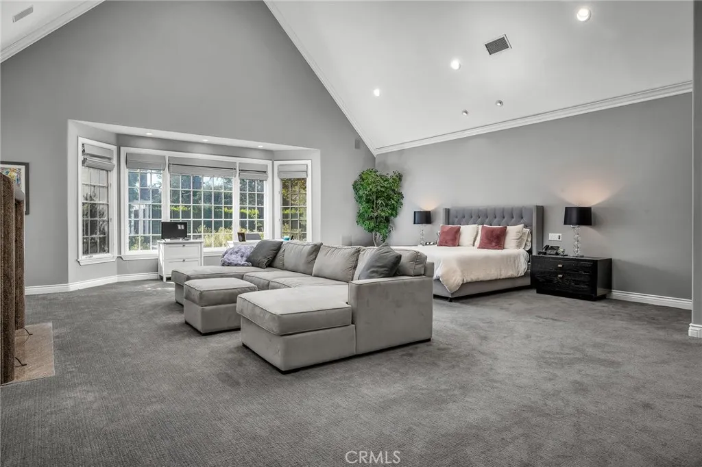 Encino, California 91316, United States, 6 Bedrooms Bedrooms, ,8 BathroomsBathrooms,Residential,Active,223965