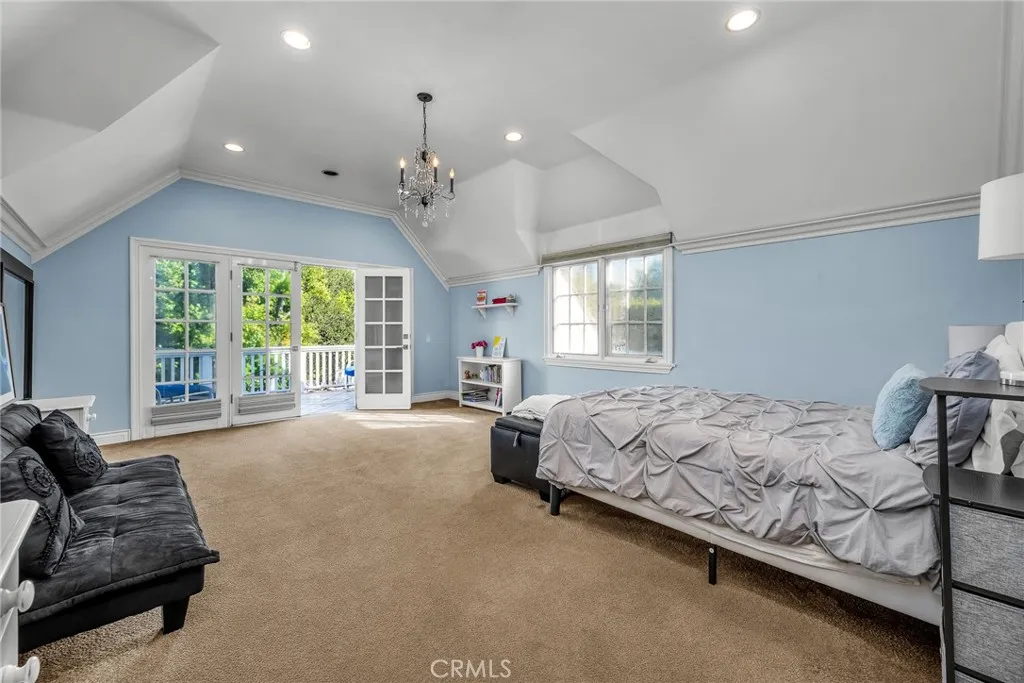 Encino, California 91316, United States, 6 Bedrooms Bedrooms, ,8 BathroomsBathrooms,Residential,Active,223965