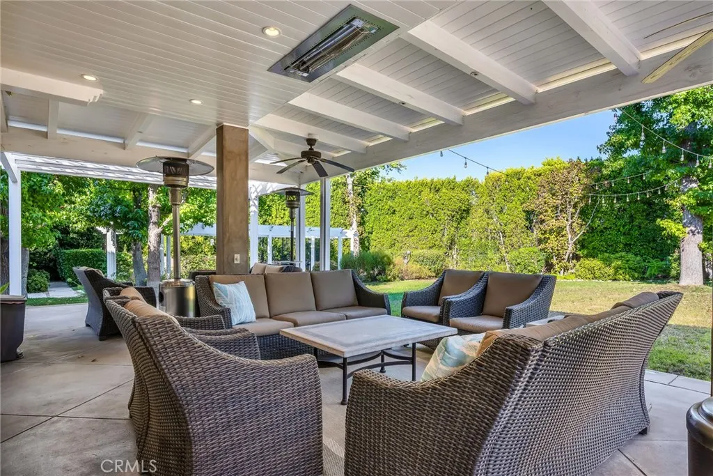 Encino, California 91316, United States, 6 Bedrooms Bedrooms, ,8 BathroomsBathrooms,Residential,Active,223965