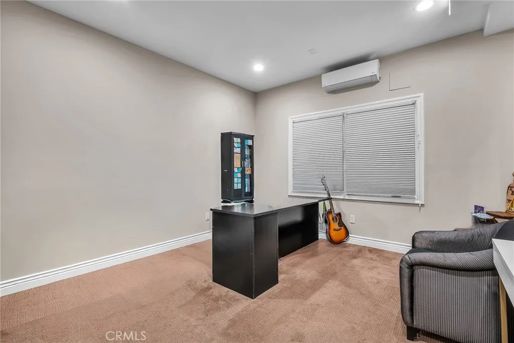 Encino, California 91316, United States, 6 Bedrooms Bedrooms, ,8 BathroomsBathrooms,Residential,Active,223965