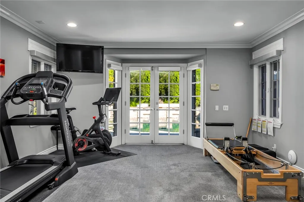 Encino, California 91316, United States, 6 Bedrooms Bedrooms, ,8 BathroomsBathrooms,Residential,Active,223965