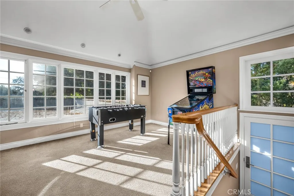 Encino, California 91316, United States, 6 Bedrooms Bedrooms, ,8 BathroomsBathrooms,Residential,Active,223965