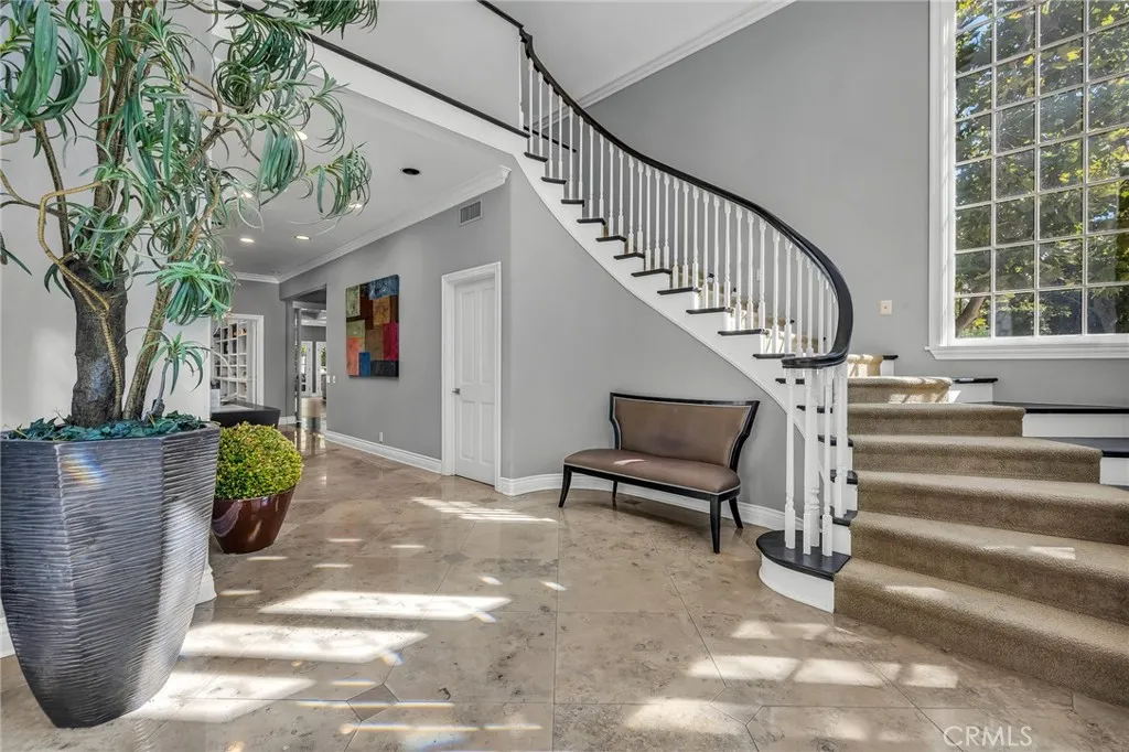 Encino, California 91316, United States, 6 Bedrooms Bedrooms, ,8 BathroomsBathrooms,Residential,Active,223965