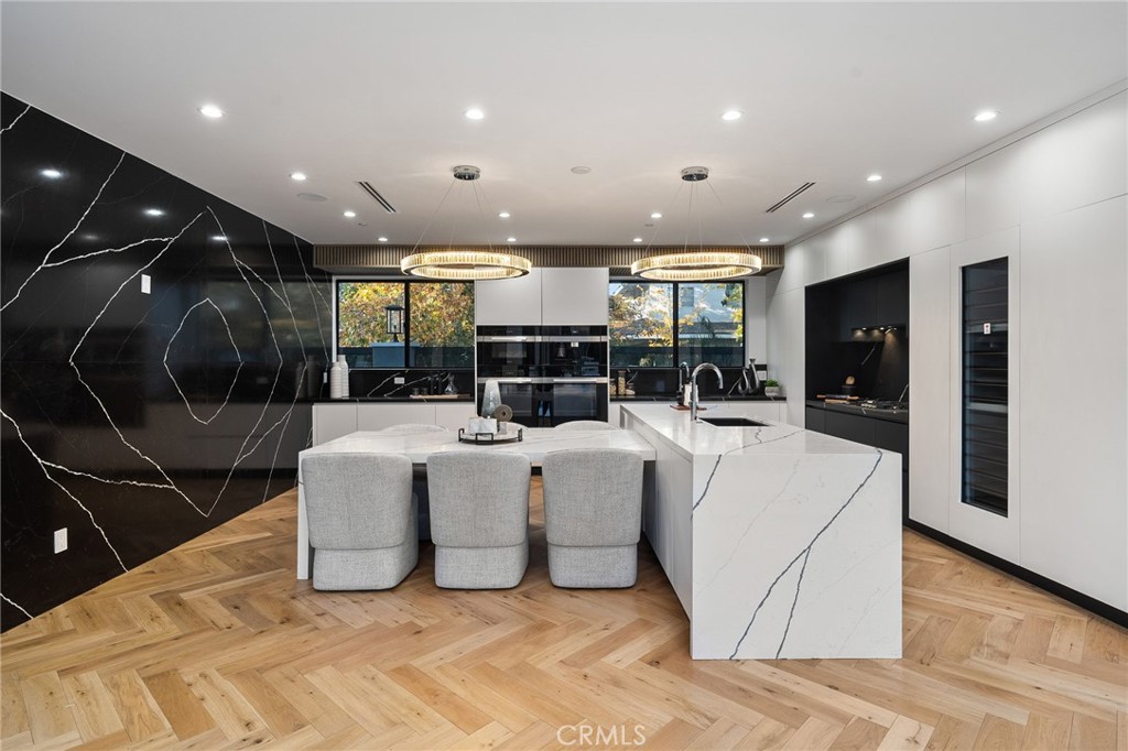 Properties 2 3822 1/2 Laurel Canyon Boulevard