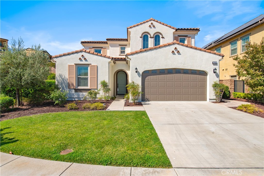 Welcome to this beautifully updated home in the sought-after Vila Borba Community of Chino Hills, located within the excellent Chino Hills School District. Thoughtfully refreshed and designed for modern living, this property sits on an oversized lot offering exceptional privacy and outdoor space.
The home greets you with new paint on the front exterior, adding a fresh and welcoming touch to its curb appeal. Inside, the open floor plan is enhanced by brand new 12mm laminate flooring that flows seamlessly through the living, dining, family, and kitchen areas. The kitchen is equipped with a brand new refrigerator and range hood, along with ample cabinetry, making it perfect for both everyday cooking and entertaining.
A downstairs suite with a full bath is ideal for guests, extended family, or a private office, while a convenient half bath adds everyday functionality. Upstairs, you’ll find four bedrooms, including a spacious master suite. The master retreat features a luxurious en-suite bath, a spacious walk-in closet, and a huge private balcony, perfect for enjoying morning coffee or evening sunsets.
Enjoy true California indoor-outdoor living with sliding glass doors that open to a huge backyard. With a roomy side yard and mature fruit trees—orange, tangerine, and grapefruit—this property is perfect for entertaining or relaxing in your own private oasis. Neighbors only on one side ensure added privacy. Additional updates include new paint in the garage, giving the space a clean and move-in ready finish.
Located minutes from shopping, dining, freeway access, and the popular Vila Borba Dog Park, this home offers the perfect blend of comfort, convenience, lifestyle, and top-notch education in one of Chino Hills’ most desirable neighborhoods.