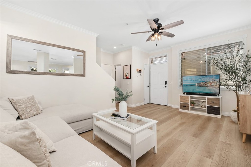 87 Calle De Felicidad