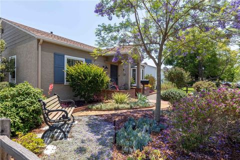 3848 Rose Ave Long Beach CA 90807