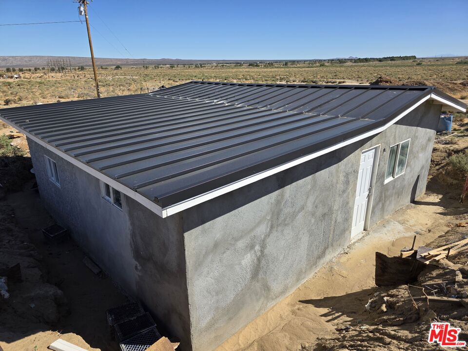 7797 Quartz Road