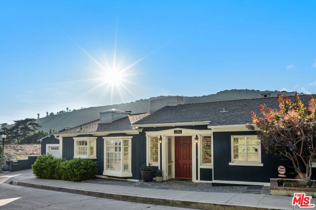 2109 Castilian Drive