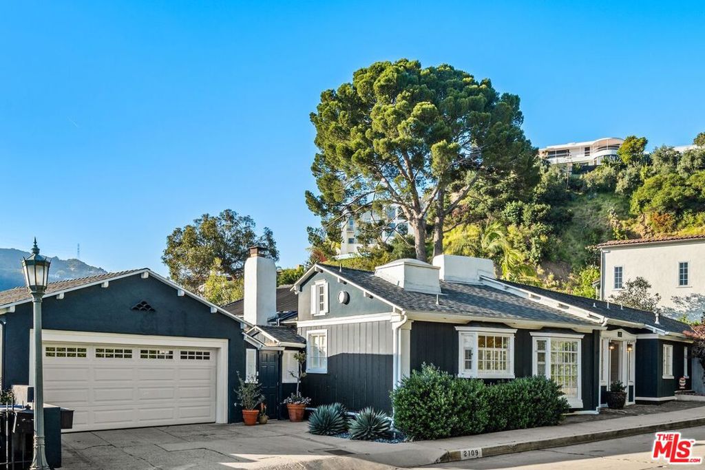2109 Castilian Drive