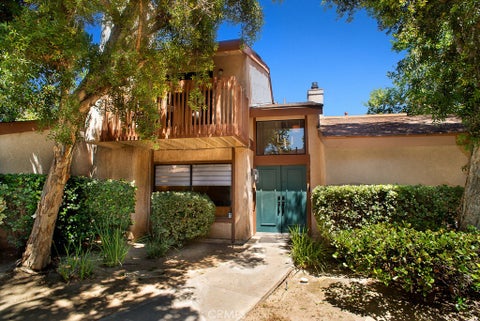 Photo of 8524 De Soto AVE #52, Canoga Park, CA 91304 (MLS # SR26116063)