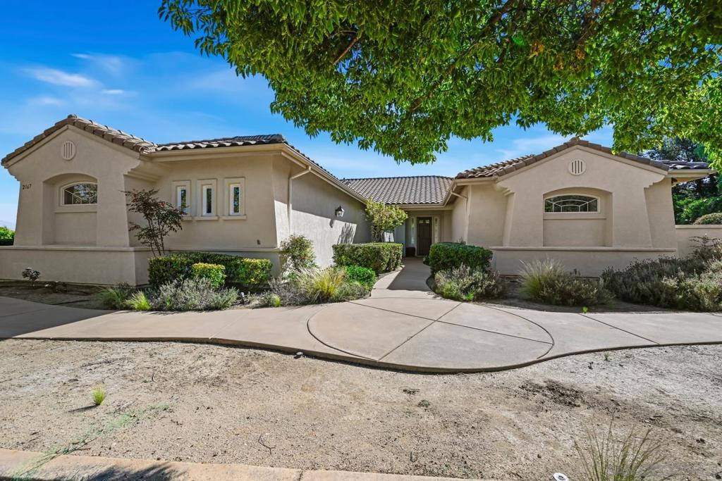 2167 Collomia Ct.
