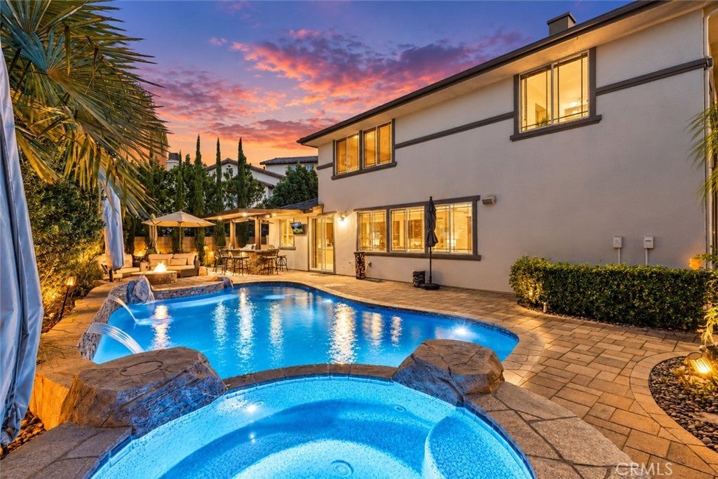 46388 Canyon Crest Court