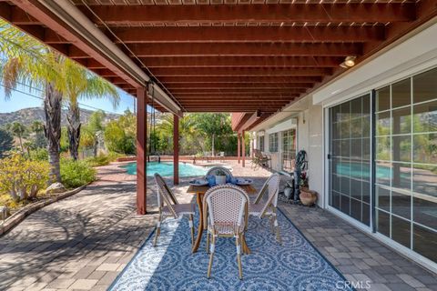 Tiny photo for 3003 Mesa Verde Drive, Burbank, CA 91504 (MLS # SR26155568)