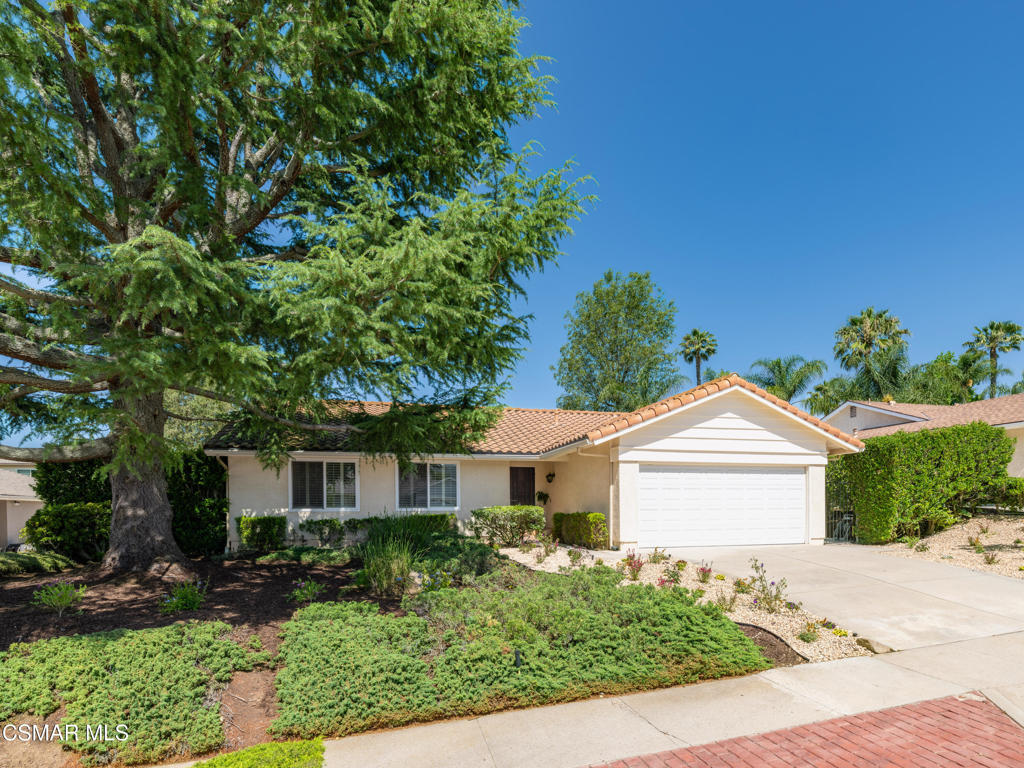 851 S Danvers Circle