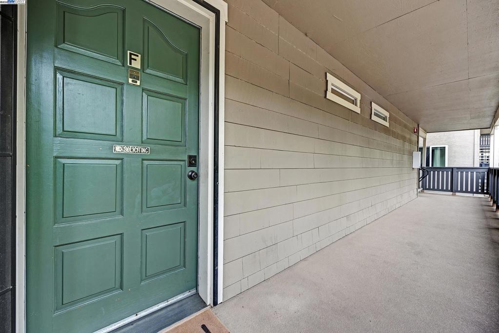 SHADOW CREEK - Residential