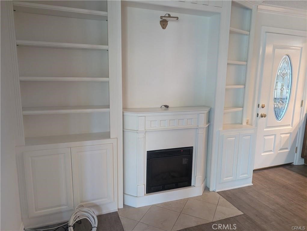 475 Calle Cadiz D