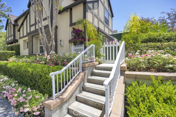 74 Three Vines Court
