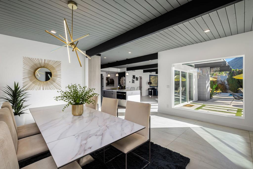 Vista Las Palmas - Residential