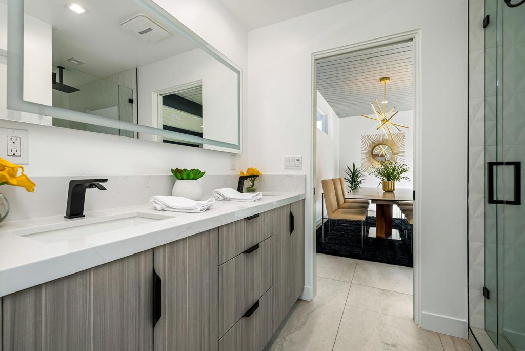 Vista Las Palmas - Residential