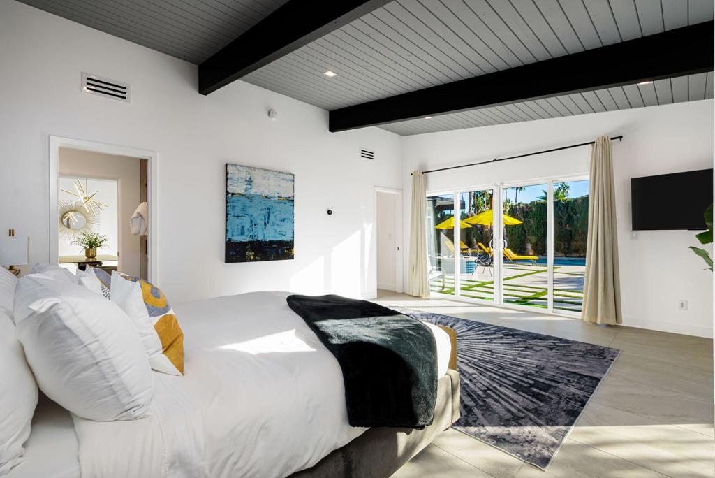 Vista Las Palmas - Residential